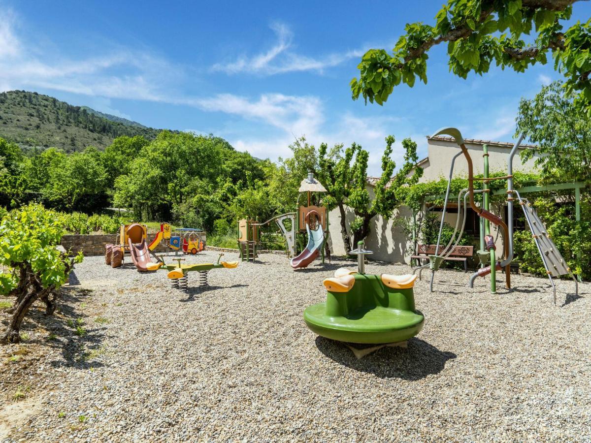 Classy Holiday Home In Les Vans With Pool Chambonas ภายนอก รูปภาพ